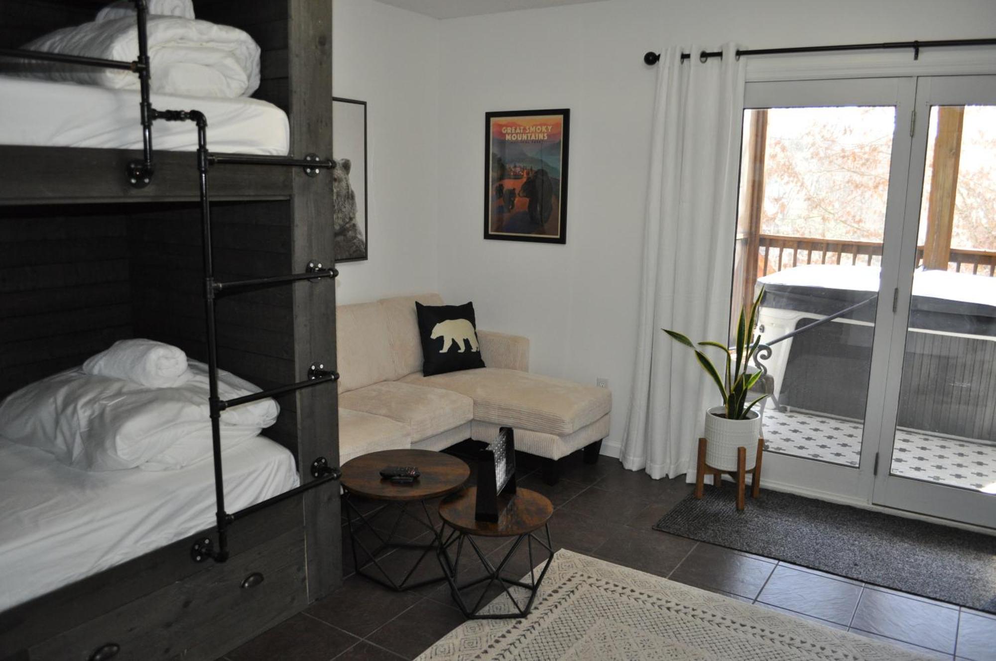Relax At Forge Chalet Tranquil Retreat Near Attractions 鸽子谷 外观 照片